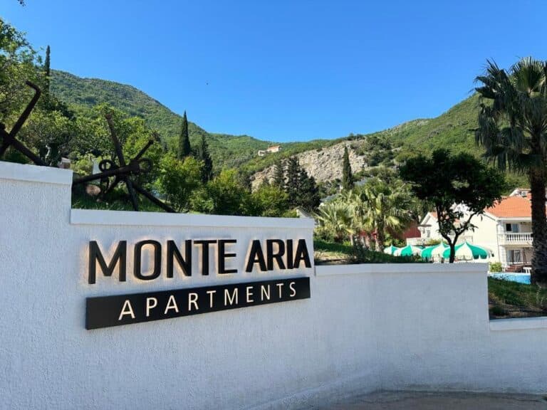 Monte Aria 01