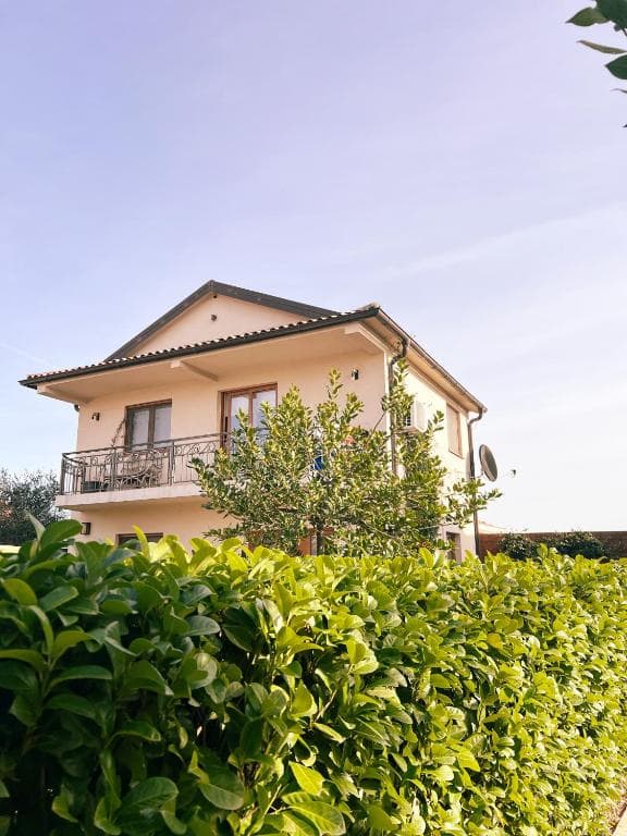 Apartmani Aerodrom Lux 5