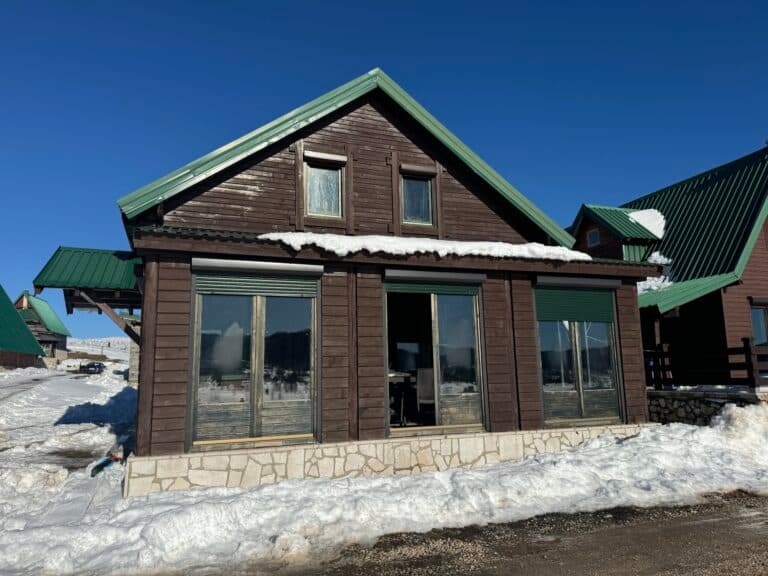 Montain lodges zabljak 2