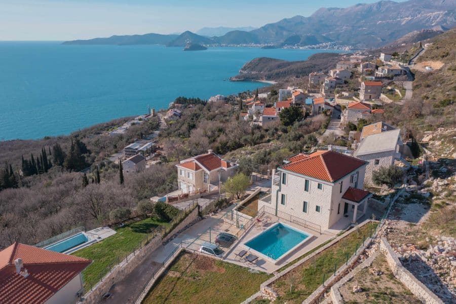 Vila Krstac Reževići 2