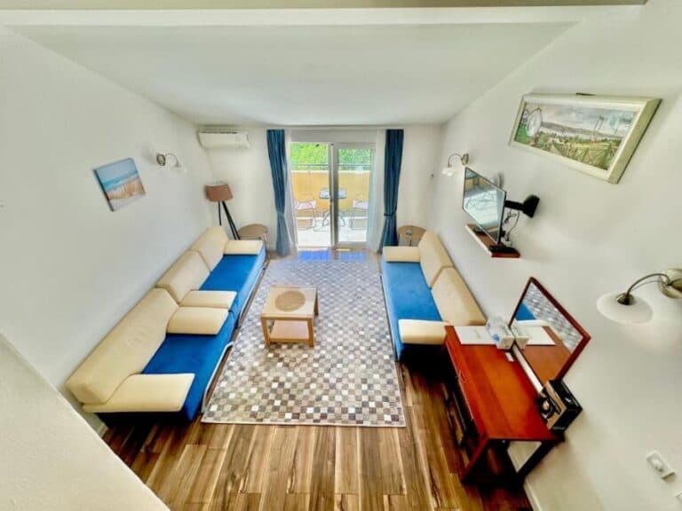 8 One bedroom Duplex