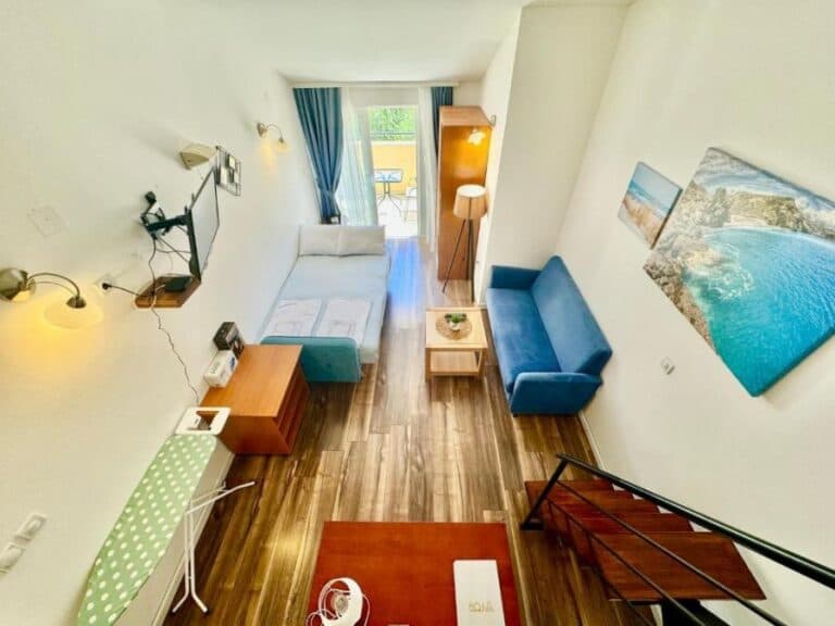 9 One bedroom loft