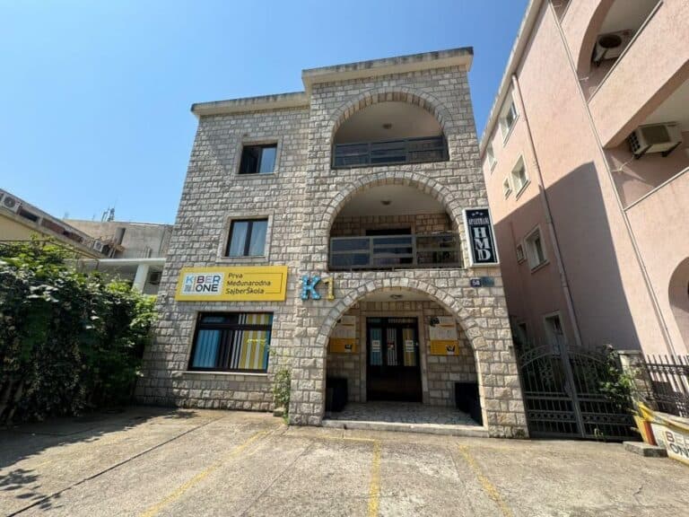 One bedroom Apartment