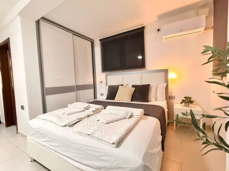 2 Studio sa terasom