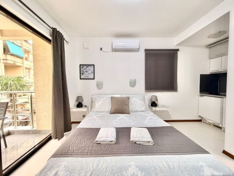 4 Studio sa terasom
