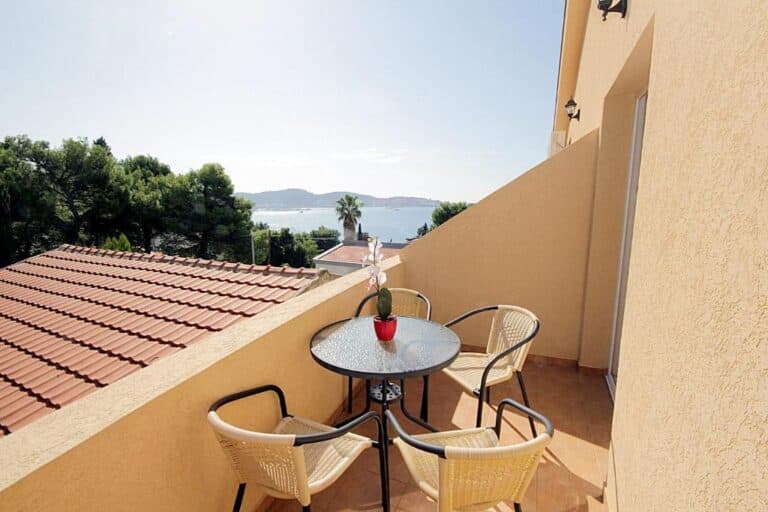 Villa Jupok – 1sp. balkon
