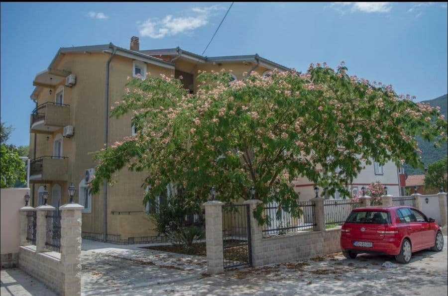 Apartmani Luna 2