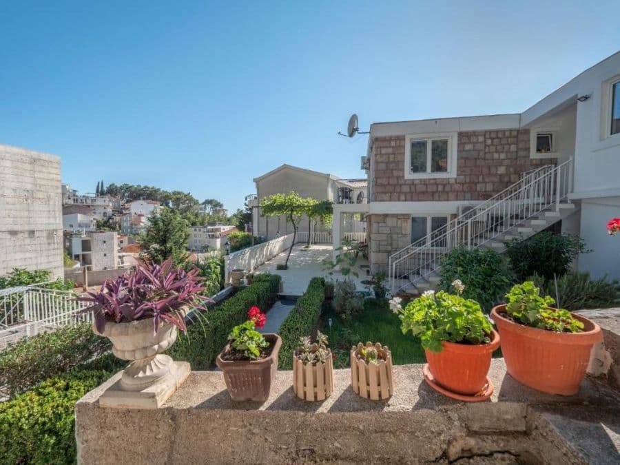 Tomy Garden House Sveti Stefan 2