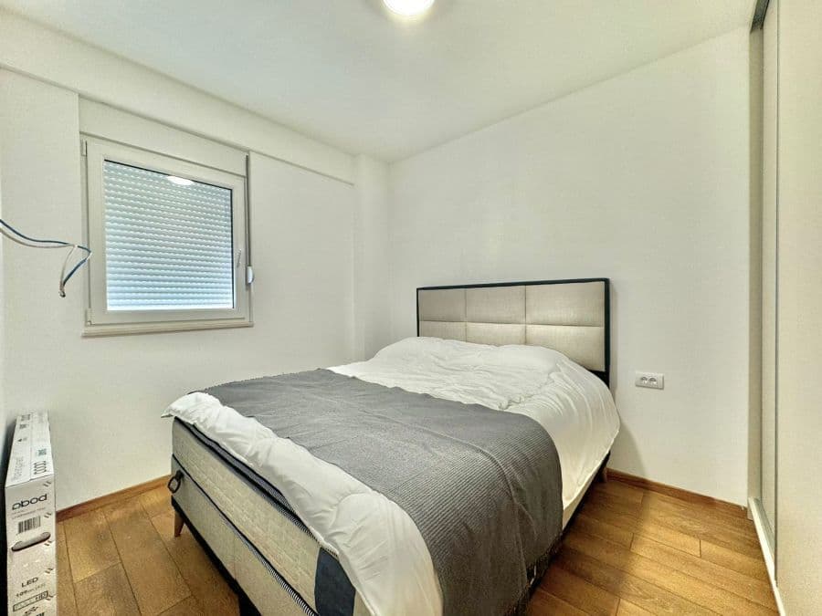 One bedroom Apartment 777 3