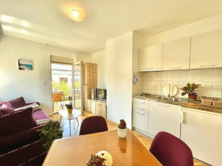 Apartman s pogledom na vrt