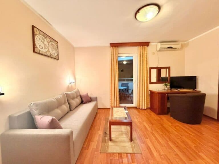 22/32 Apartman s pogledom na more