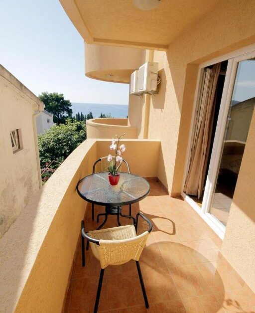 Villa Jupok – Studio pogled na more